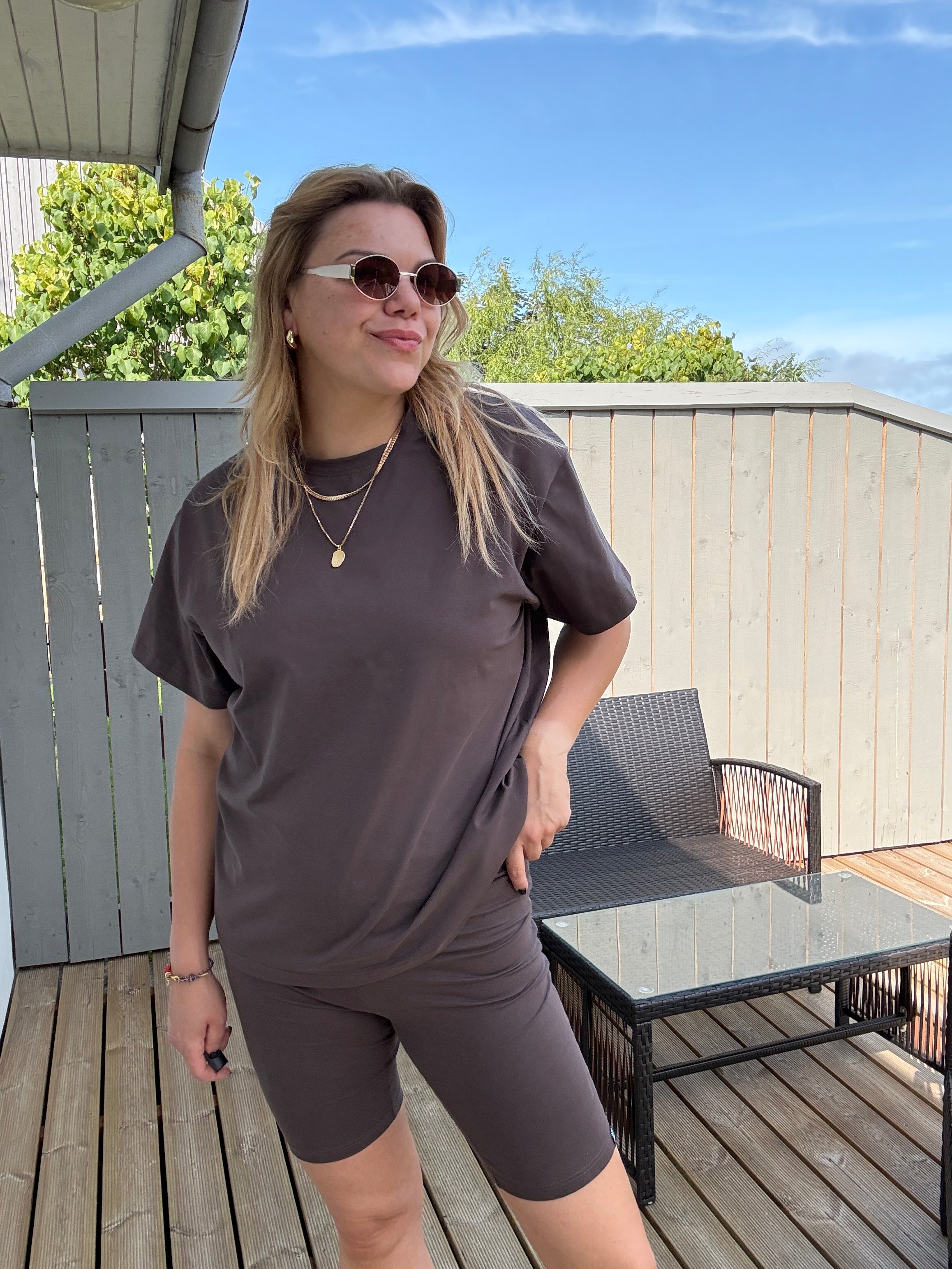 BASIC Unisex T-Shirt (oversize)