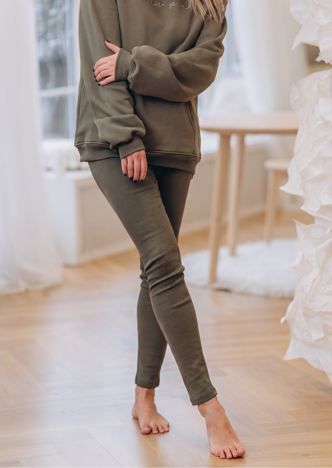 Ribbed high-waisted leggings